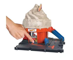 Hot Wheels City Downtown Ice Cream Swirl playset