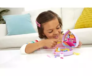 Polly Pocket HGT15 doll
