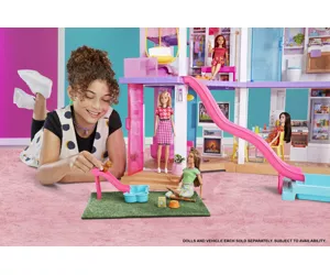 Barbie DreamHouse leļļu mājas